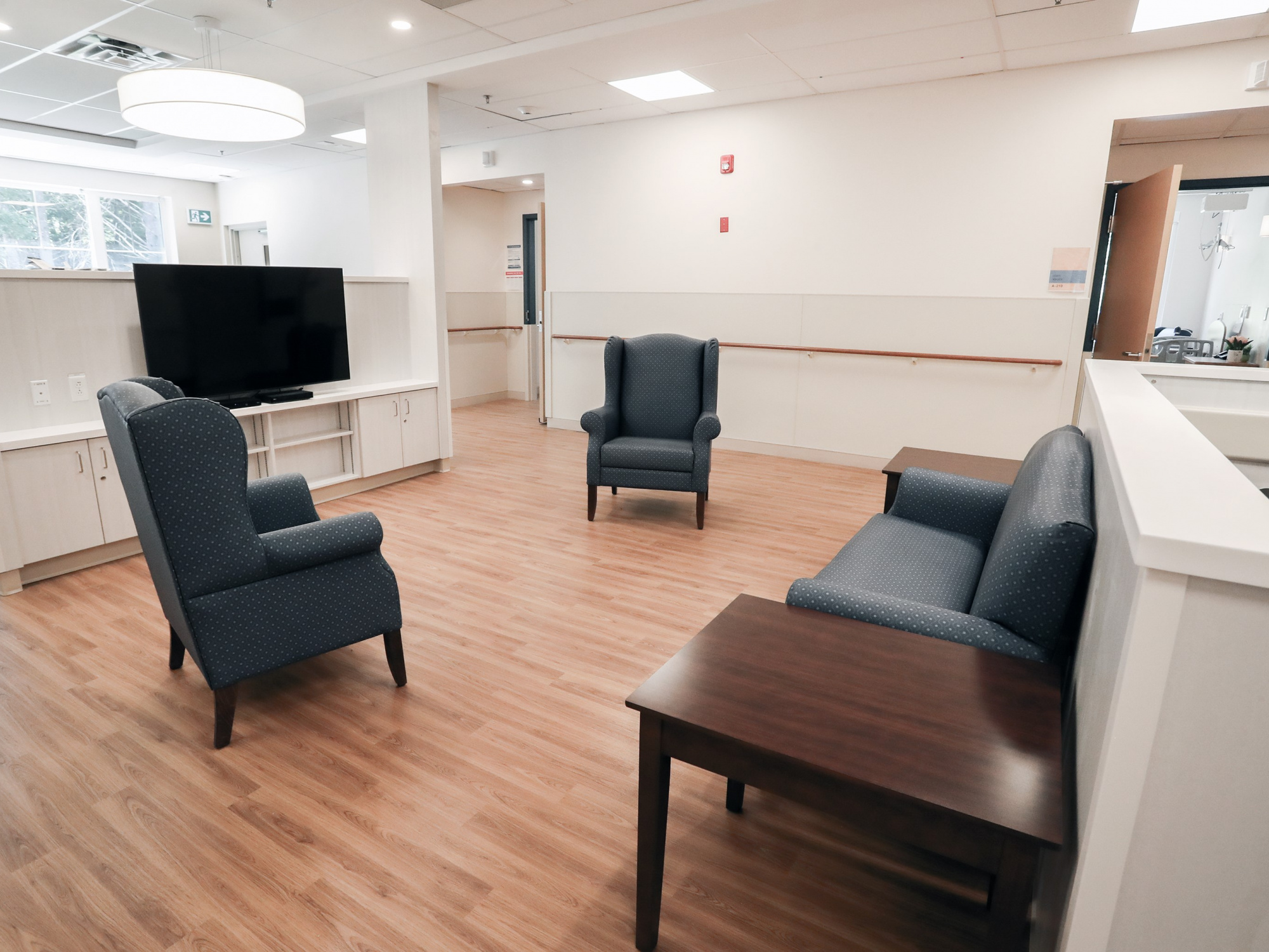 Photo of common area with TV, chairs and couch at Mahone Bay Nursing Home