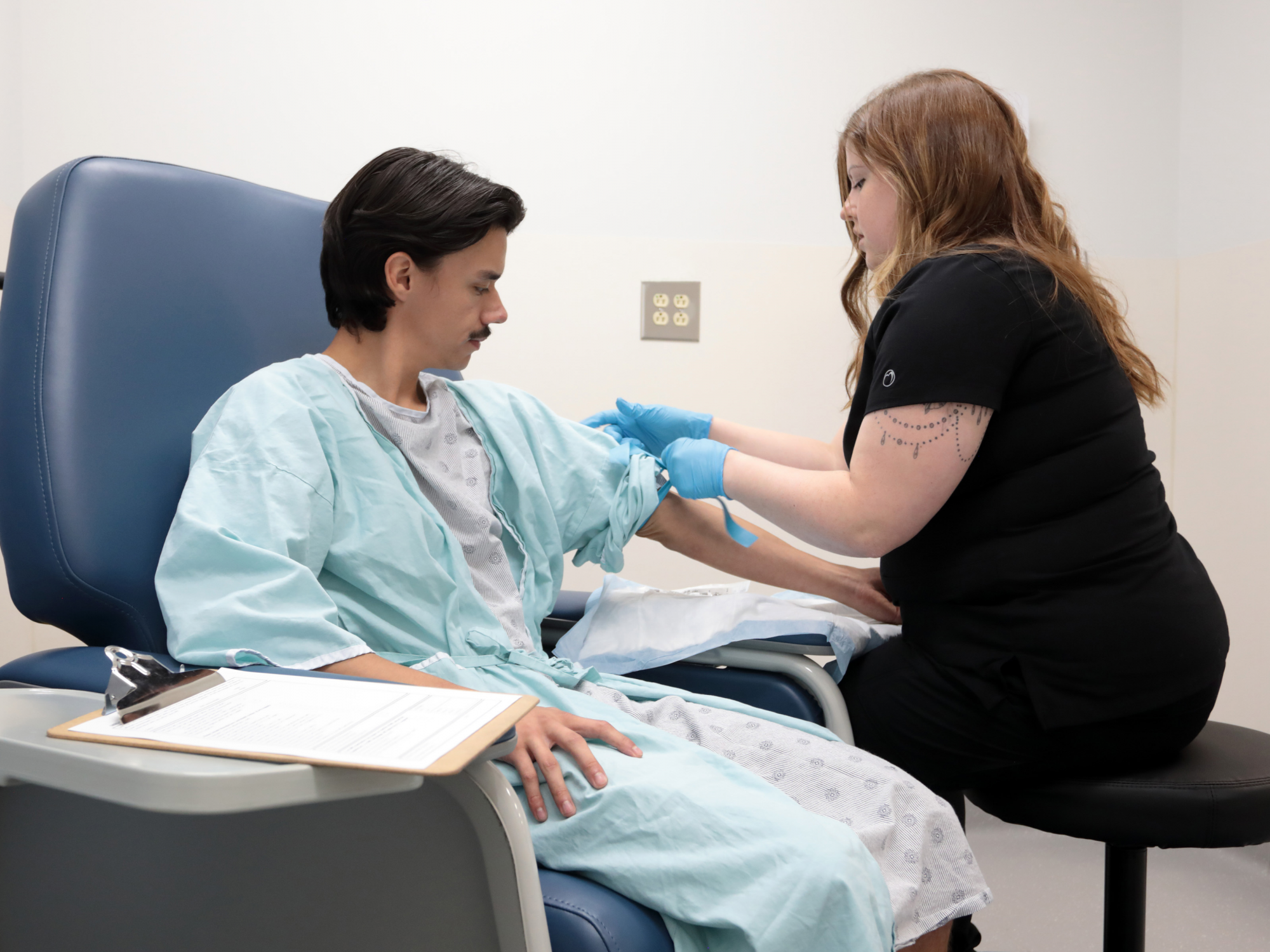 An MRI technologist prepares a patient to enter the new 1.5T scanner in the new MRI suite at the QEII Health Sciences Centre in Halifax. 