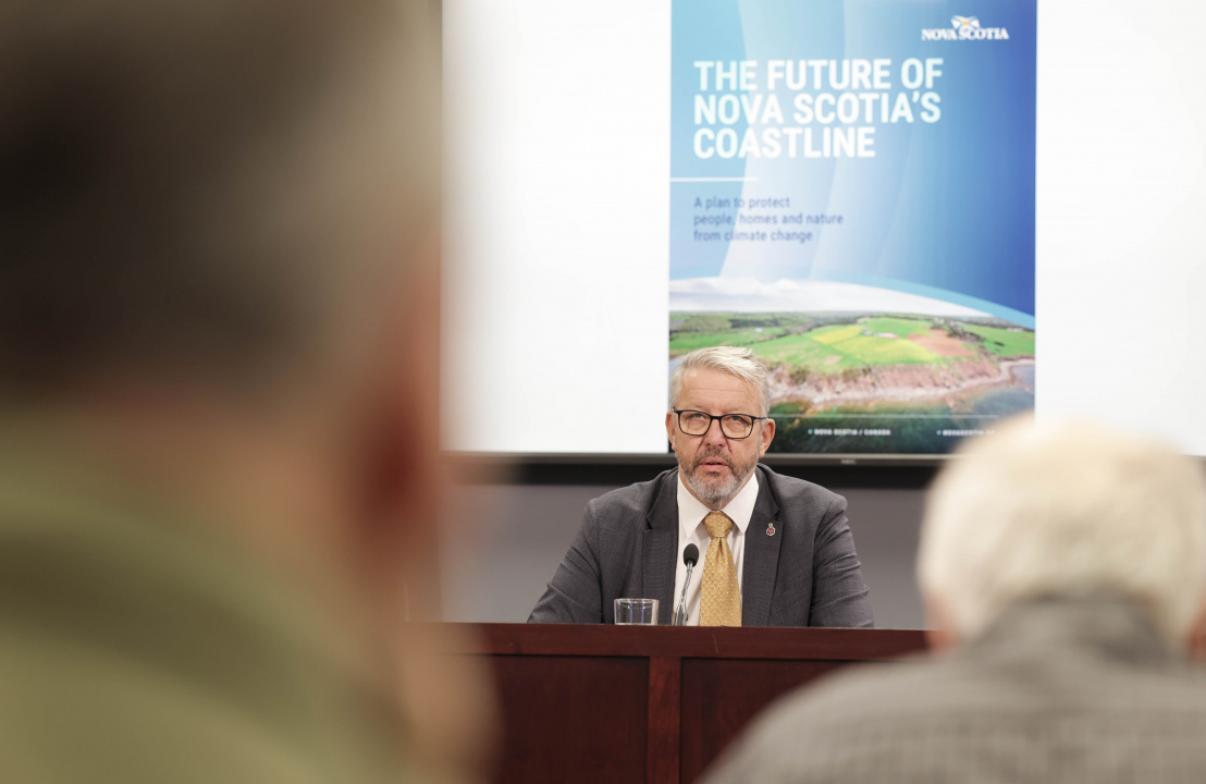 John Lohr, Minister of Municipal Affairs and Housing, speaks during the announcement. (Communications Nova Scotia)