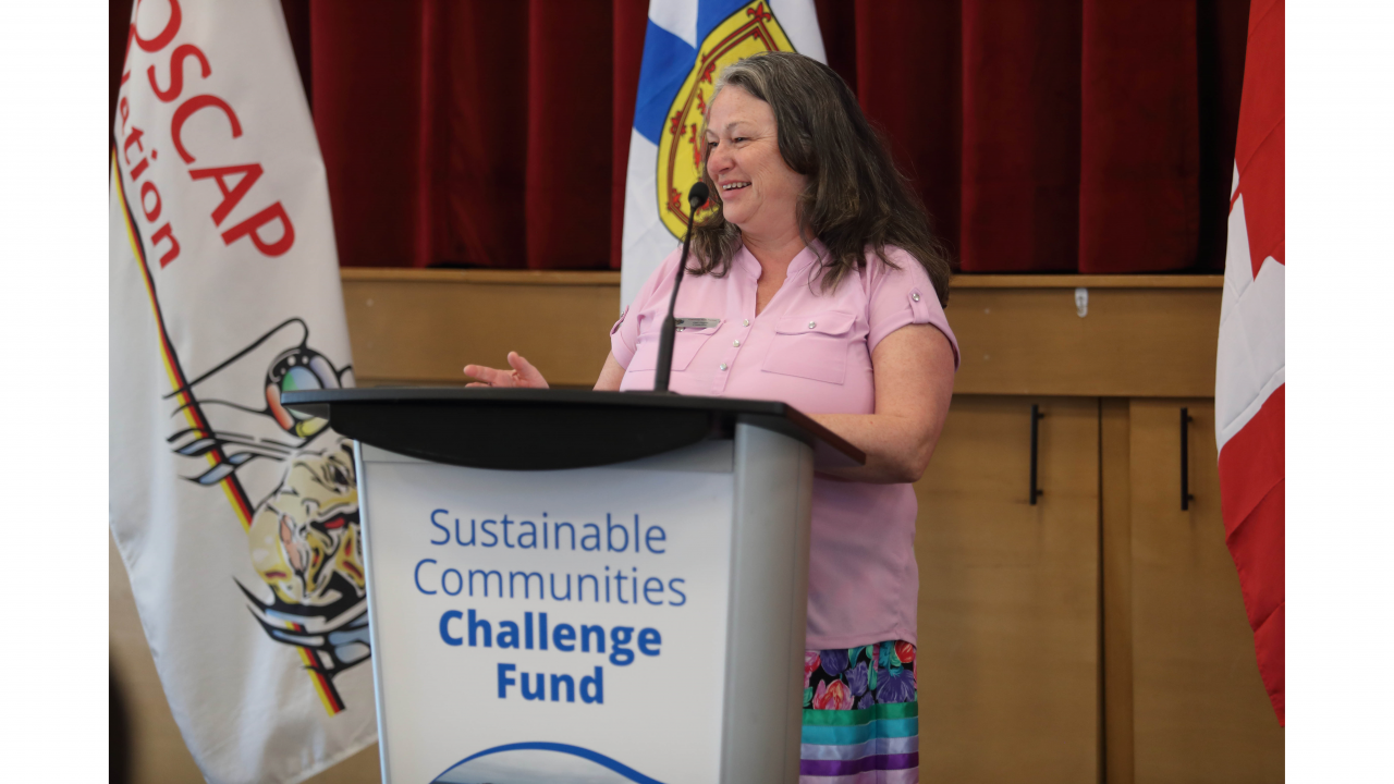 Photo of Glooscap Coun. Gail Tupper standing at a podium