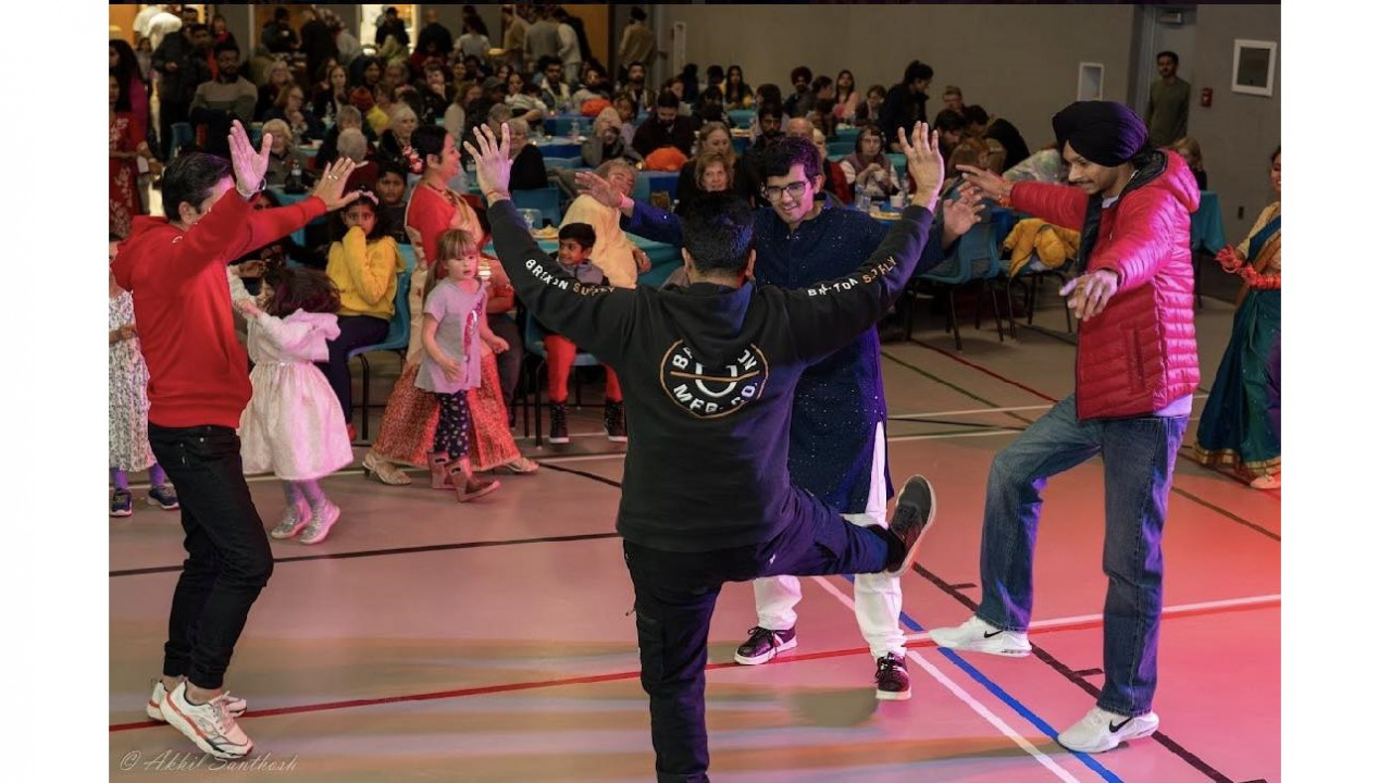 Phot of people dancing at Diwali festival