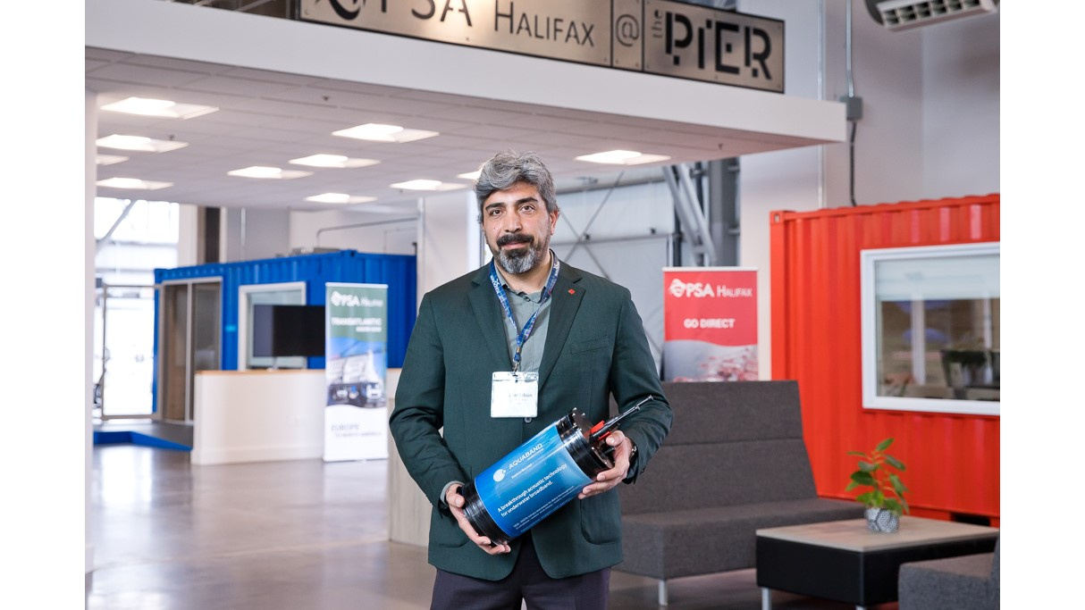 Ulaş Güntürkün from Marecomms Inc. showcasing his eco-friendly fisheries project