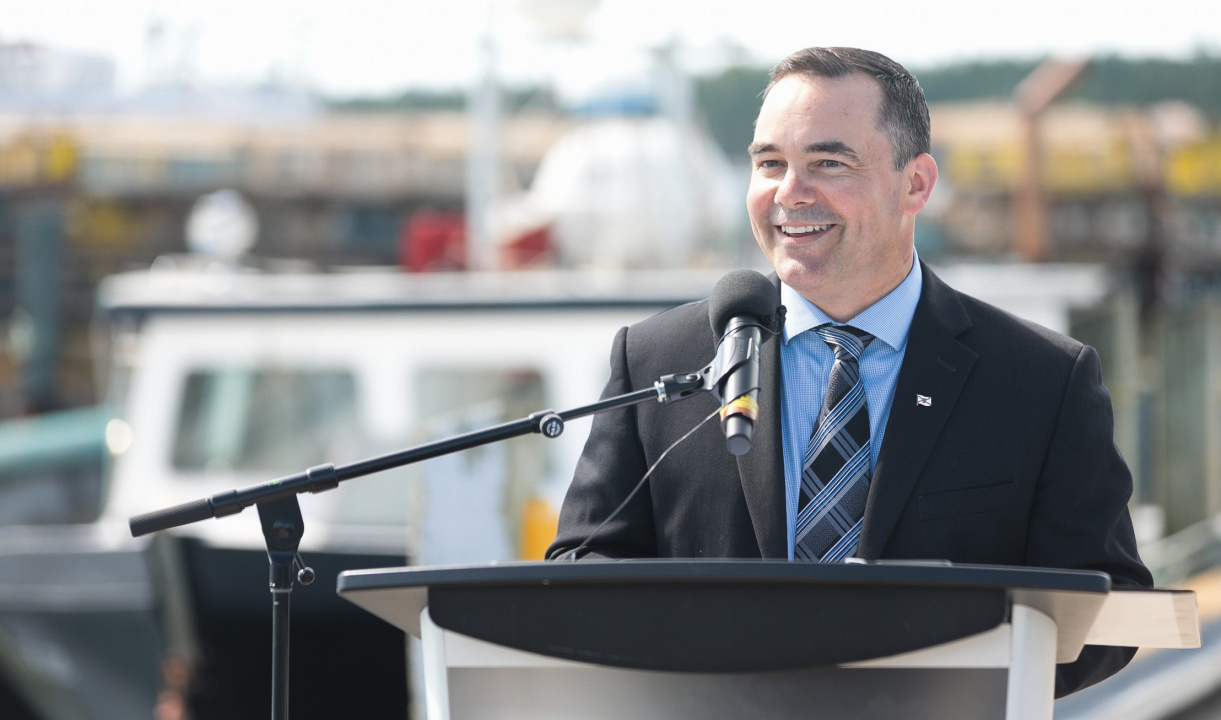 Kent Smith, Minister of Fisheries and Aquaculture, announces the Fisheries and Aquaculture Energy Efficiency Innovation Fund. (Communications Nova Scotia)