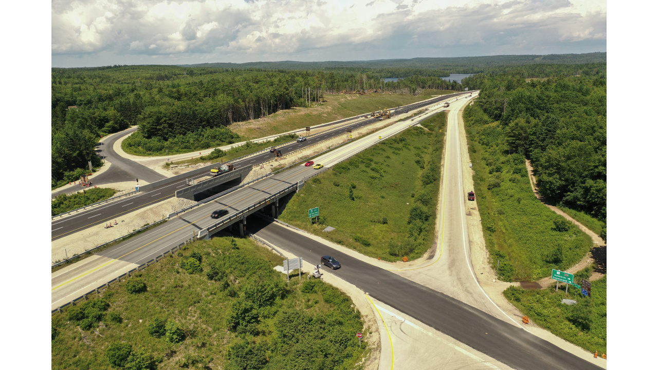 Aerial photo of twinned highway and interchange