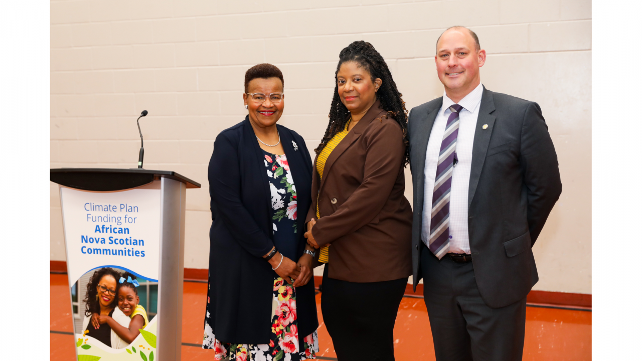 L-R: African Nova Scotian Affairs Minister Twila Grosse, MLA for Preston; Ingrid Waldron; and Environment and Climate Change Minister Timothy Halman at the event. (Communications Nova Scotia)