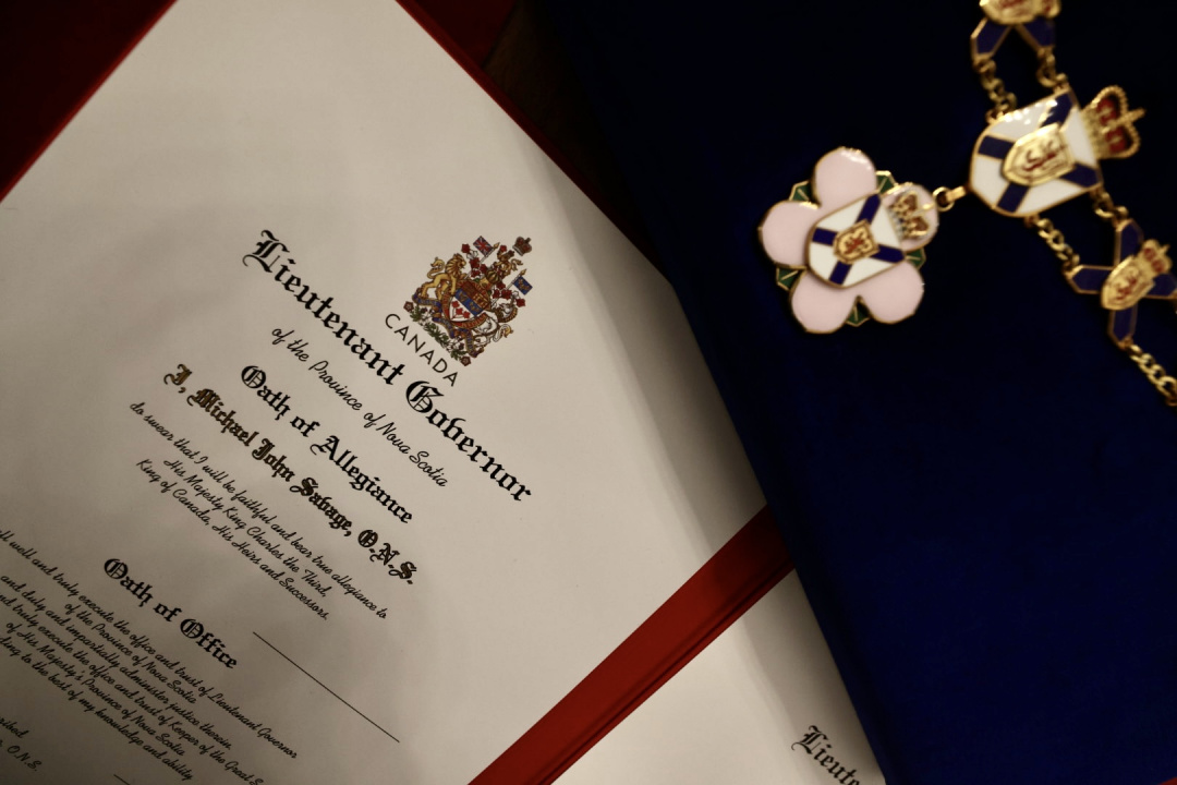 Photo of lieutenant-governor's oath of allegiance document