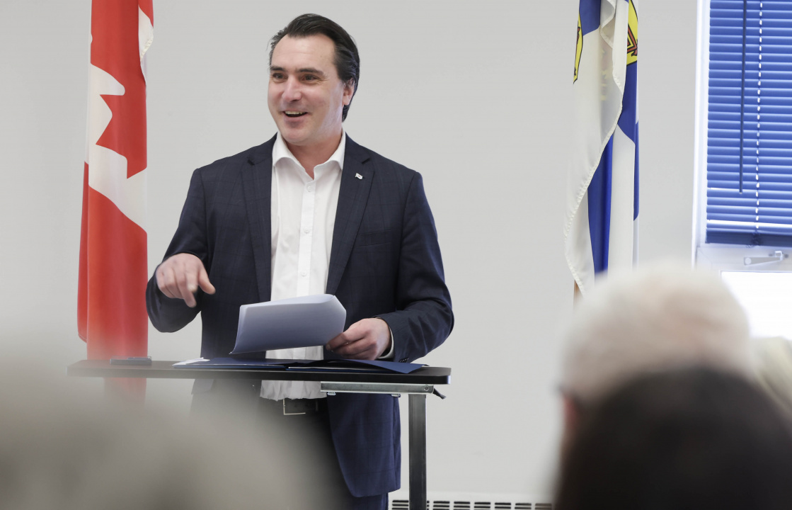 Nolan Young, Minister of Labour, Skills and Immigration and MLA for Shelburne, on behalf of Environment and Climate Change Minister Timothy Halman, announces funding for three Sustainable Communities Challenge Fund projects 