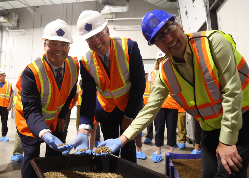 L-R: Minister Smith, Minister Morrow and Greg Wanger, CEO and founder of Oberland Agriscience, during a tour of the company facility.