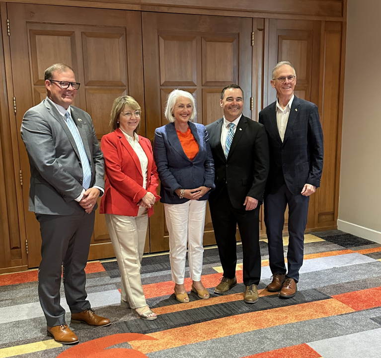 The federal and Atlantic fisheries ministers