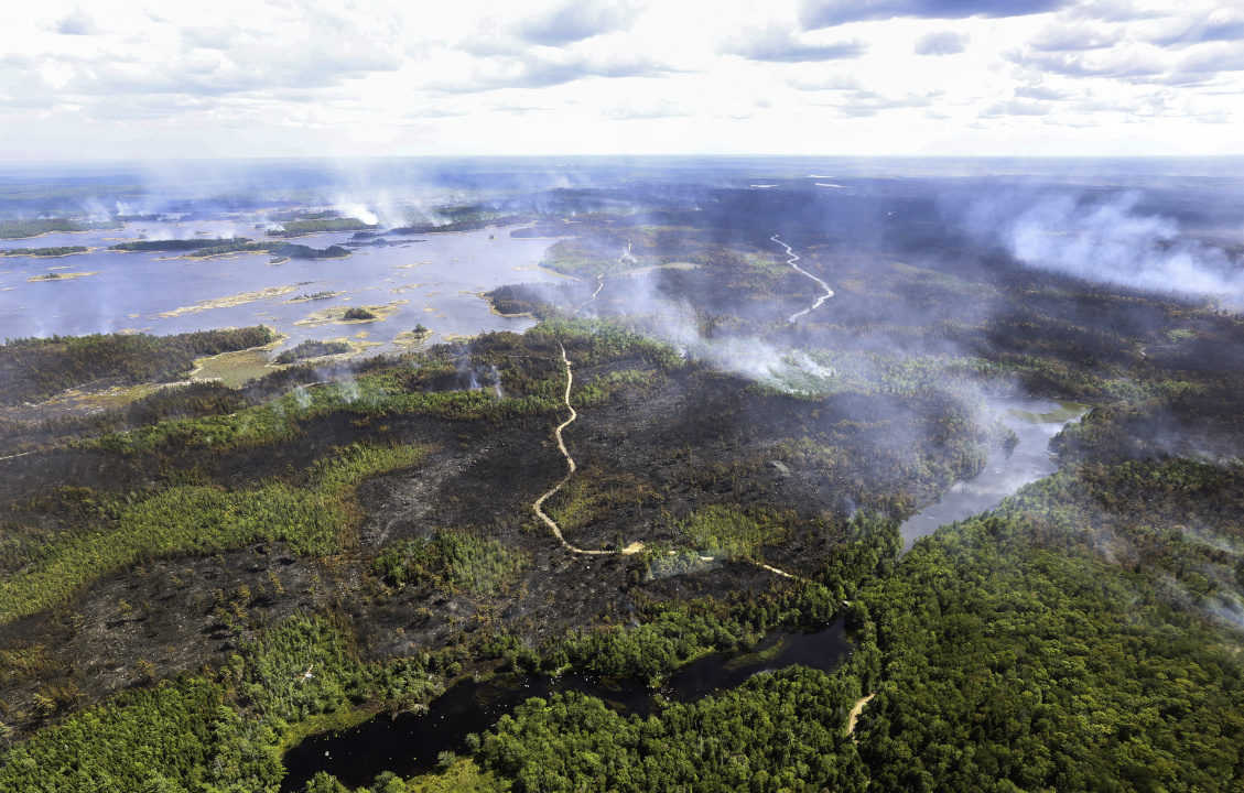 An aerial overview of the fire near Paradise Lake