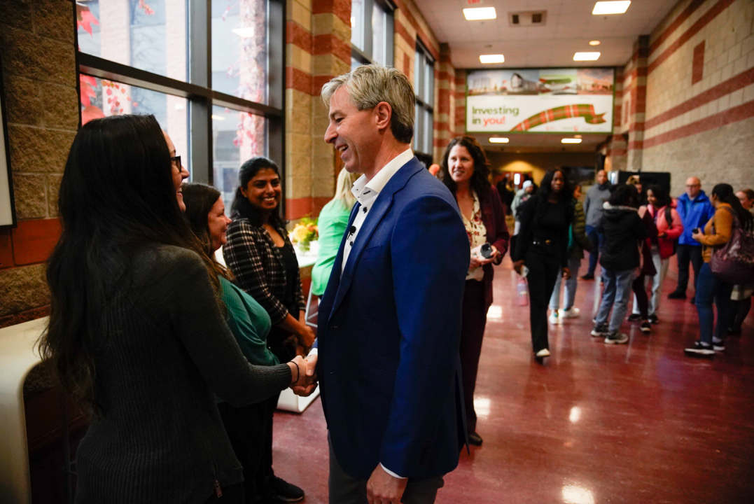 remier Tim Houston speaks with students and faculty at Cape Breton University.