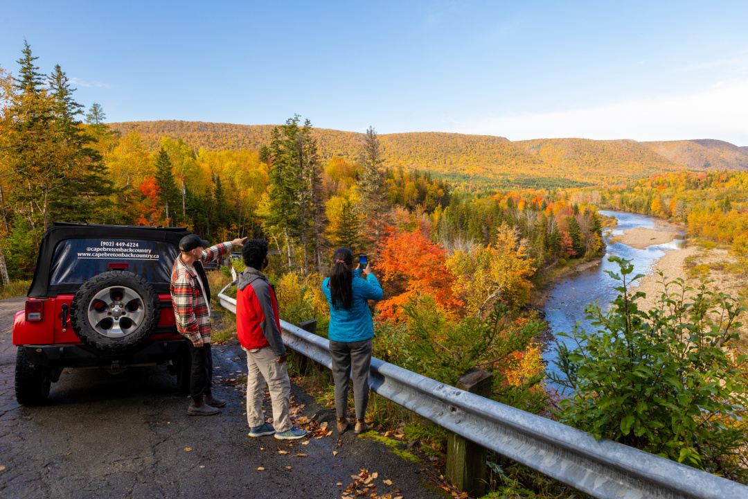 Guided tour of the Cabot Trail in fall with Cape Breton Backcountry. 