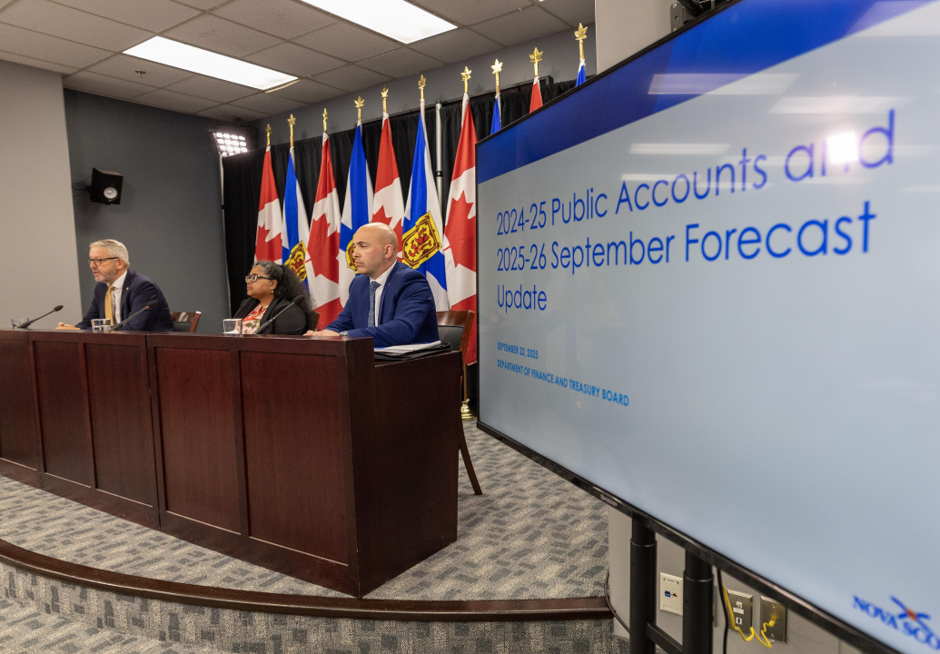 L-R: Finance and Treasury Board Minister John Lohr, Associate Deputy Minister Lilani Kumaranayake and controller Robert Bourgeois.