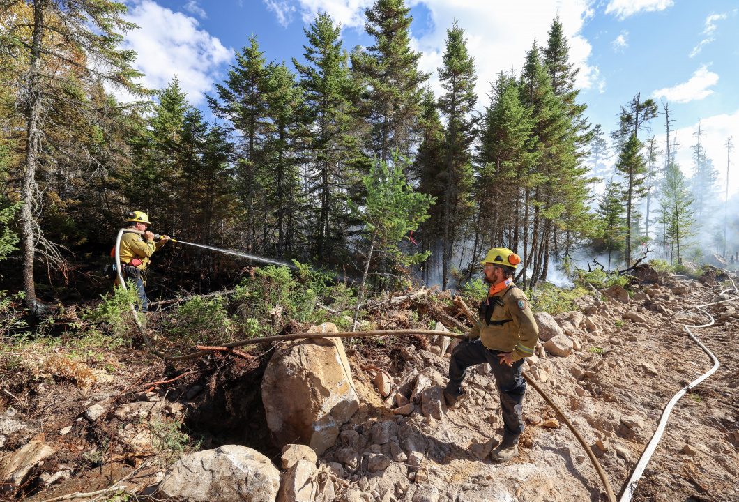 Wildfire response at Lake George, Kings County.