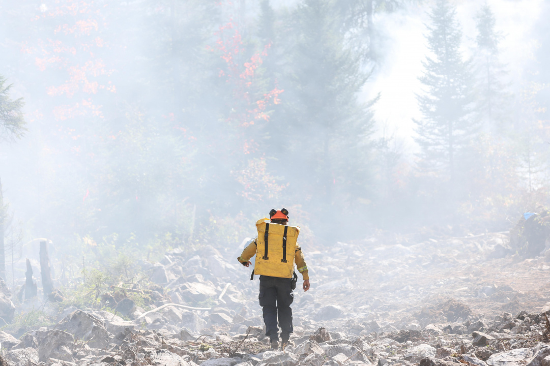 Wildfire response at Lake George, Kings County.