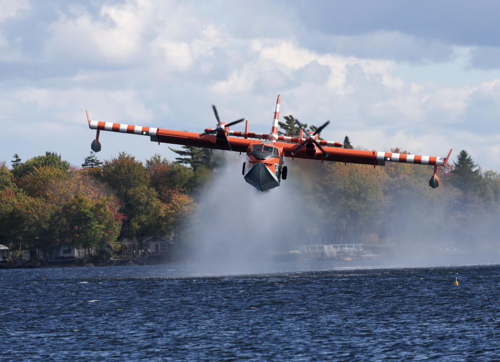 Wildfire response at Lake George, Kings County