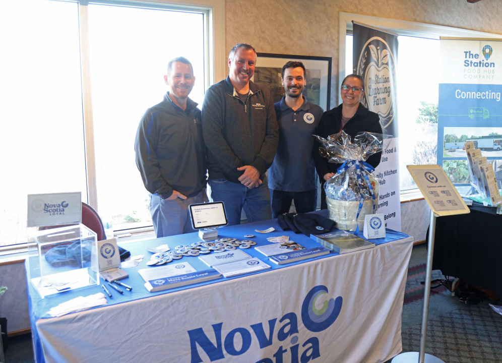 Minister LeBlanc, Minister Morrow and Julie Vanexan, MLA for Kings South, visiting a Nova Scotia Loyal Booth 