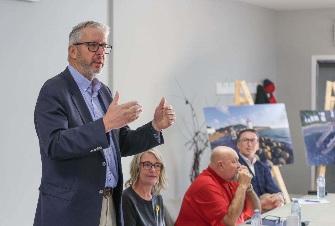 John Lohr, Minister of Finance and Treasury Board and MLA for Kings North, making the announcement.