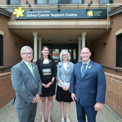 From left, Damian Stoilov, MLA for Bedford South; Heather Mulligan, Senior Manager of Advocacy for Atlantic Canada and Strategic Initiatives, Canadian Cancer Society; Debbie Nielson, Program Manager, Sustainable Communities Challenge Fund, Nova Scotia Federation of Municipalities; and Timothy Halman, Minister of Environment and Climate Change.